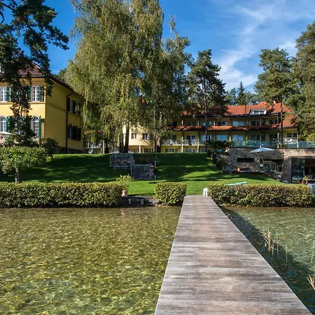 Szálloda Rainer Pörtschach am Wörthersee